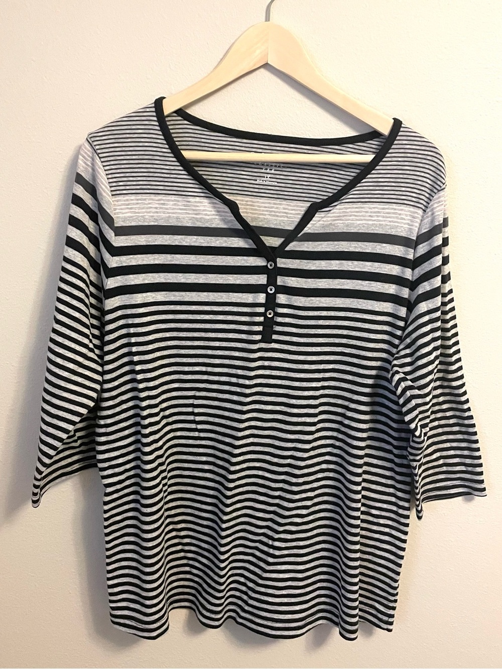 croft & barrow - Black and White Striped Henley Top - Size 1X